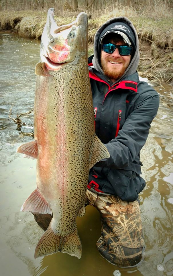 Steelhead fishing Guide Lake Michigan Green bay Jeff Van Remortel